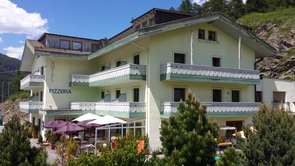 Reschnerhof Bed and Breakfast Resia Εξωτερικό φωτογραφία
