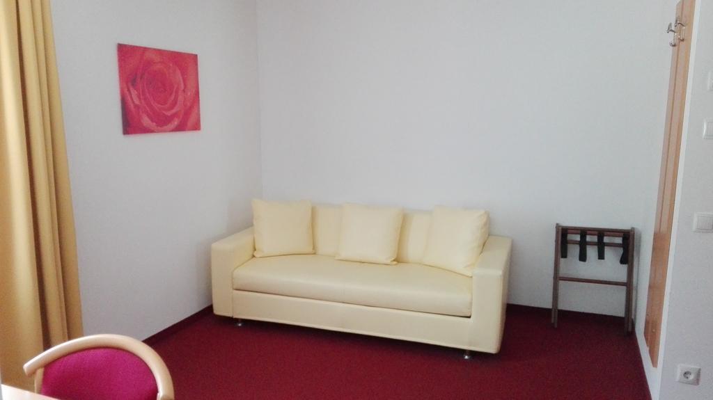 Reschnerhof Bed and Breakfast Resia Εξωτερικό φωτογραφία