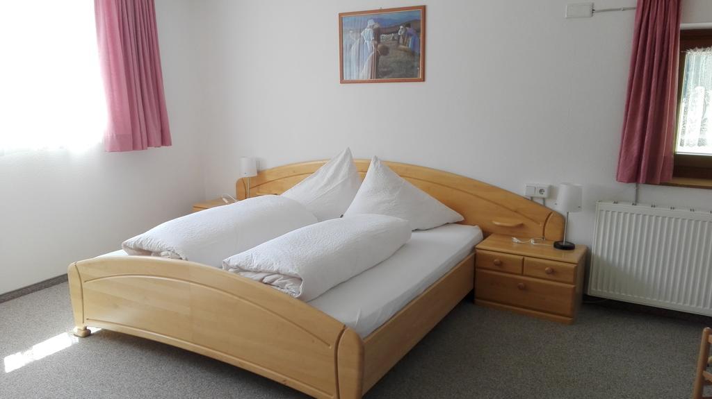 Reschnerhof Bed and Breakfast Resia Εξωτερικό φωτογραφία
