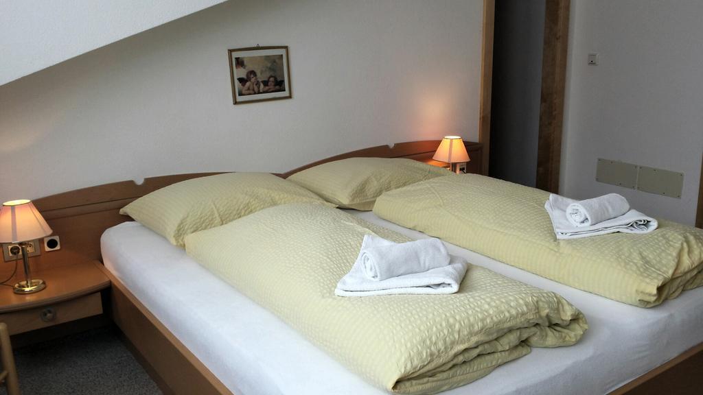 Reschnerhof Bed and Breakfast Resia Εξωτερικό φωτογραφία
